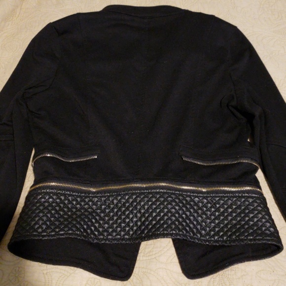 Jacket - Picture 4 of 4